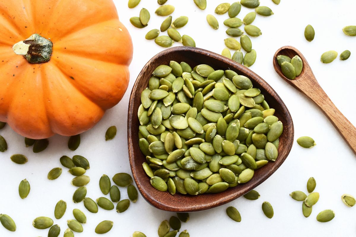 4 raisons pourquoi vous devez manger plus de graine de courge 😋