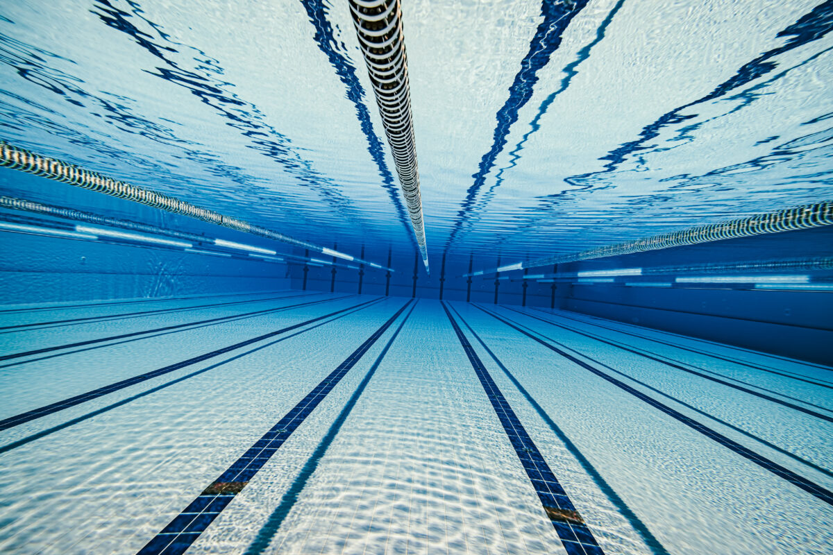 La piscine olympique a du mal à émerger
