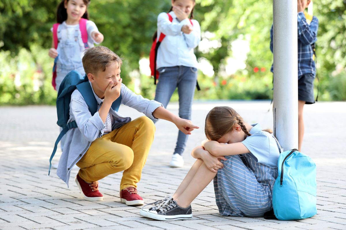 Harcèlement scolaire : Les différents signes chez l'enfant à détecter pour le protéger