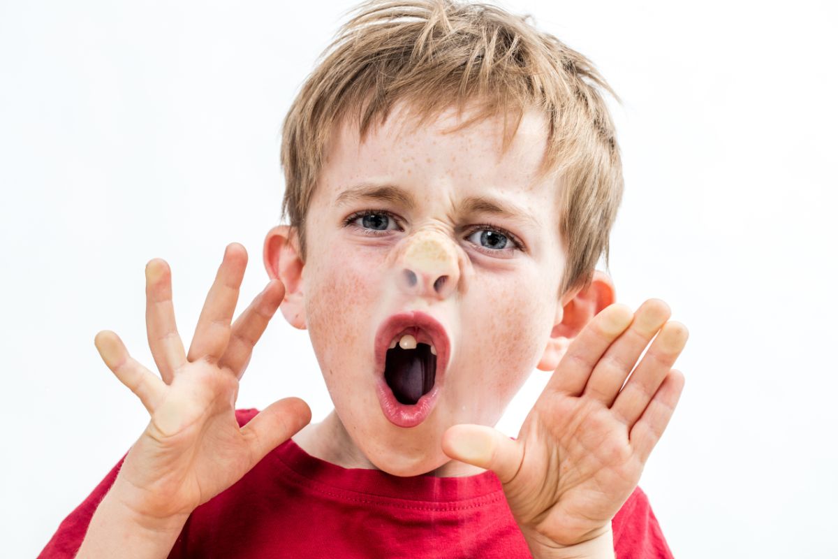 Mon enfant m'appelle par mon prénom : Que dois-je faire?