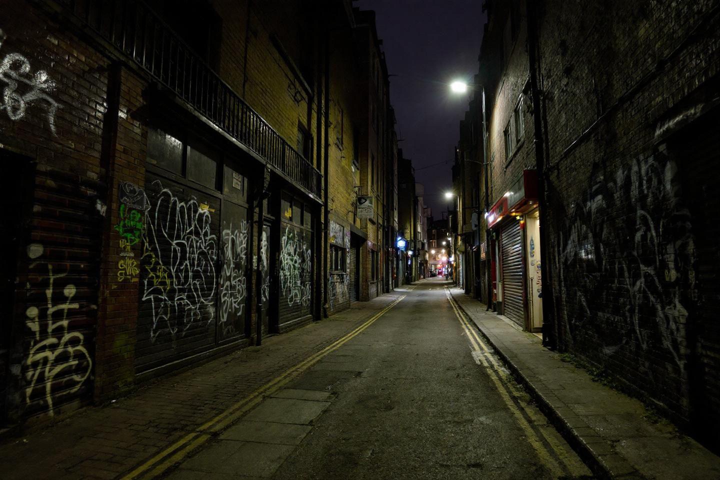 Quartiers dangereux de Londres à éviter : guide des zones les plus sensibles