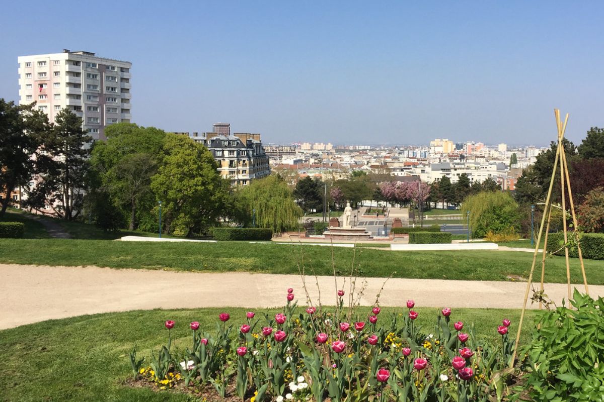 Cette ville de Seine St Denis autrefois si charmante traverse aujourd'hui dans un grand déclin..