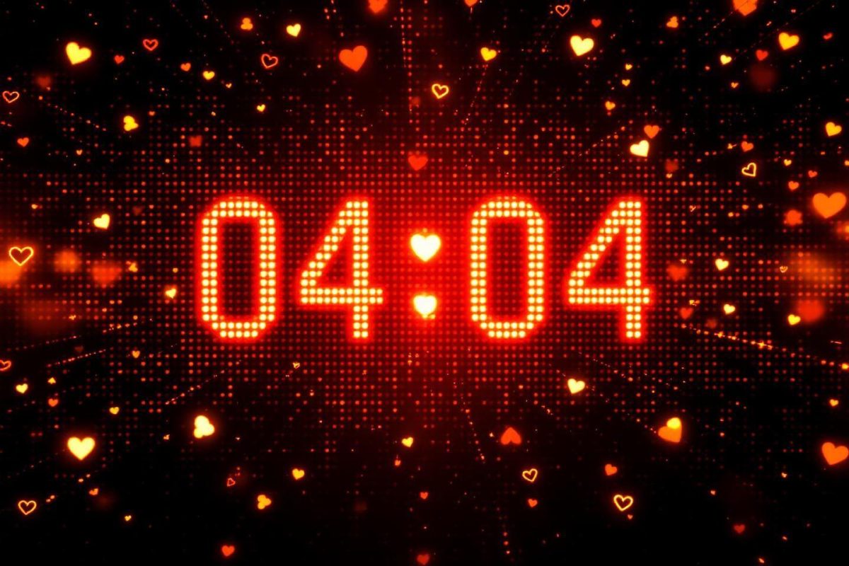 Horloge numérique affichant 04:04 avec des cœurs scintillants